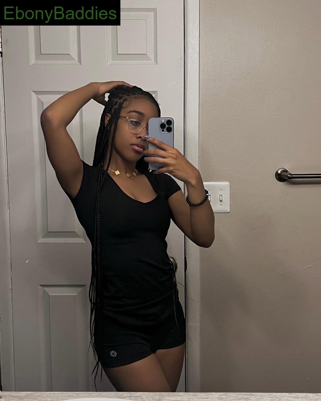 ikandy.a ebony photo 22