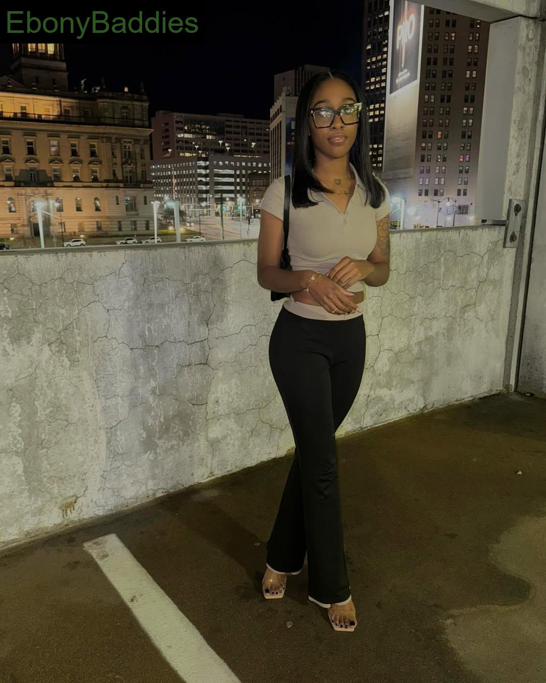 ikandy.a ebony photo 18