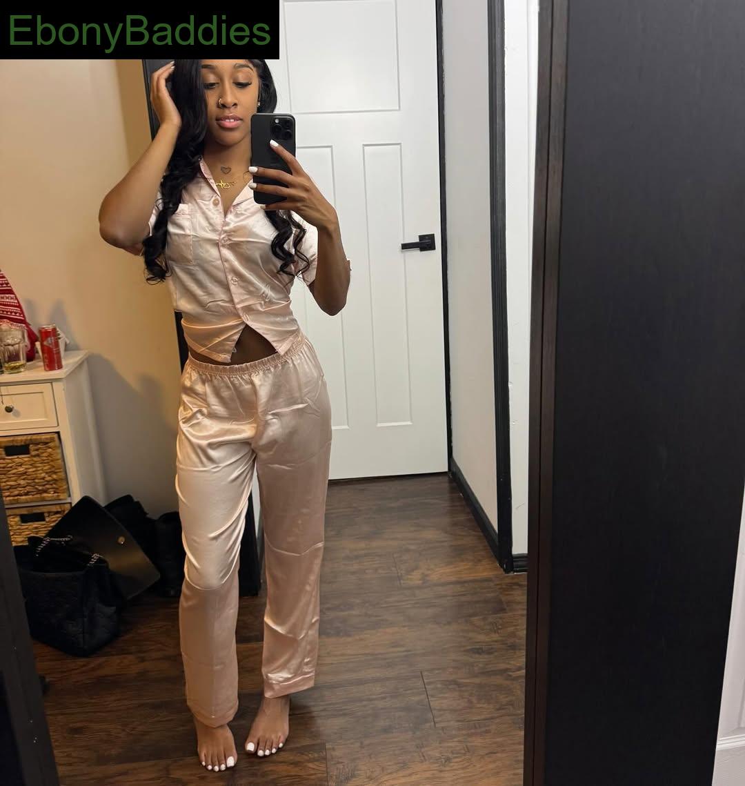 ikandy.a ebony photo 13