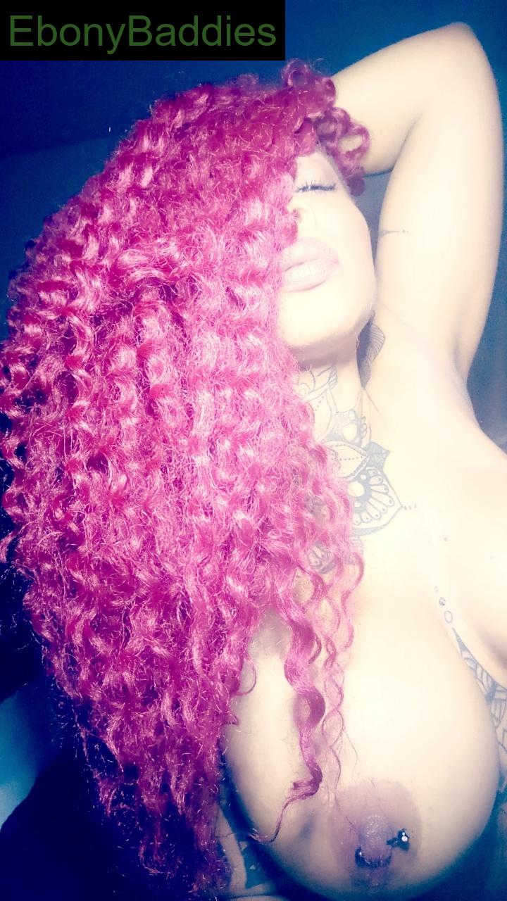 mrsjcarlyle ebony photo 9