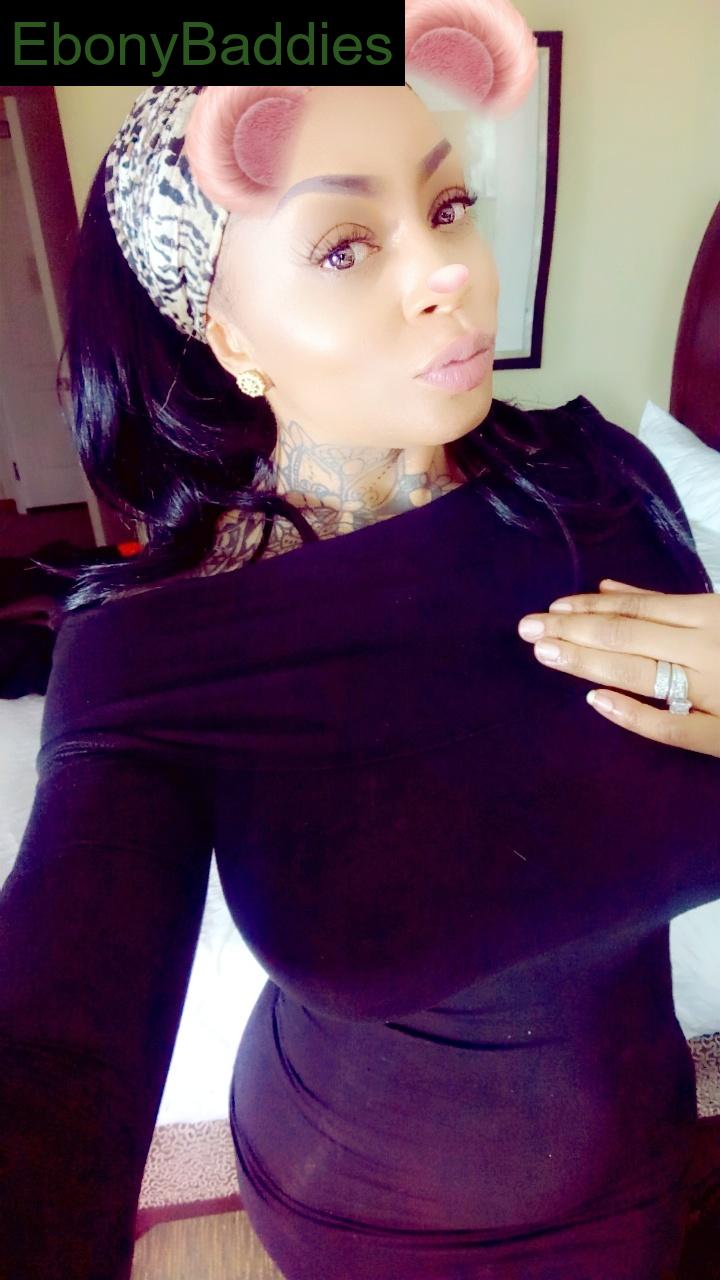 mrsjcarlyle ebony photo 23