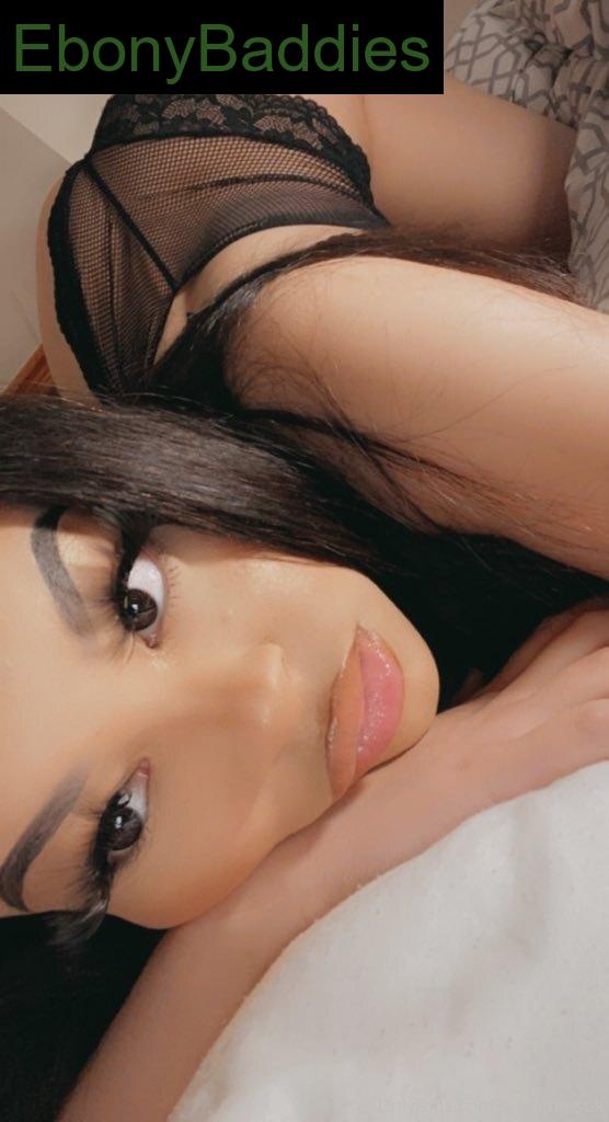 zoesimmsuk ebony photo 15