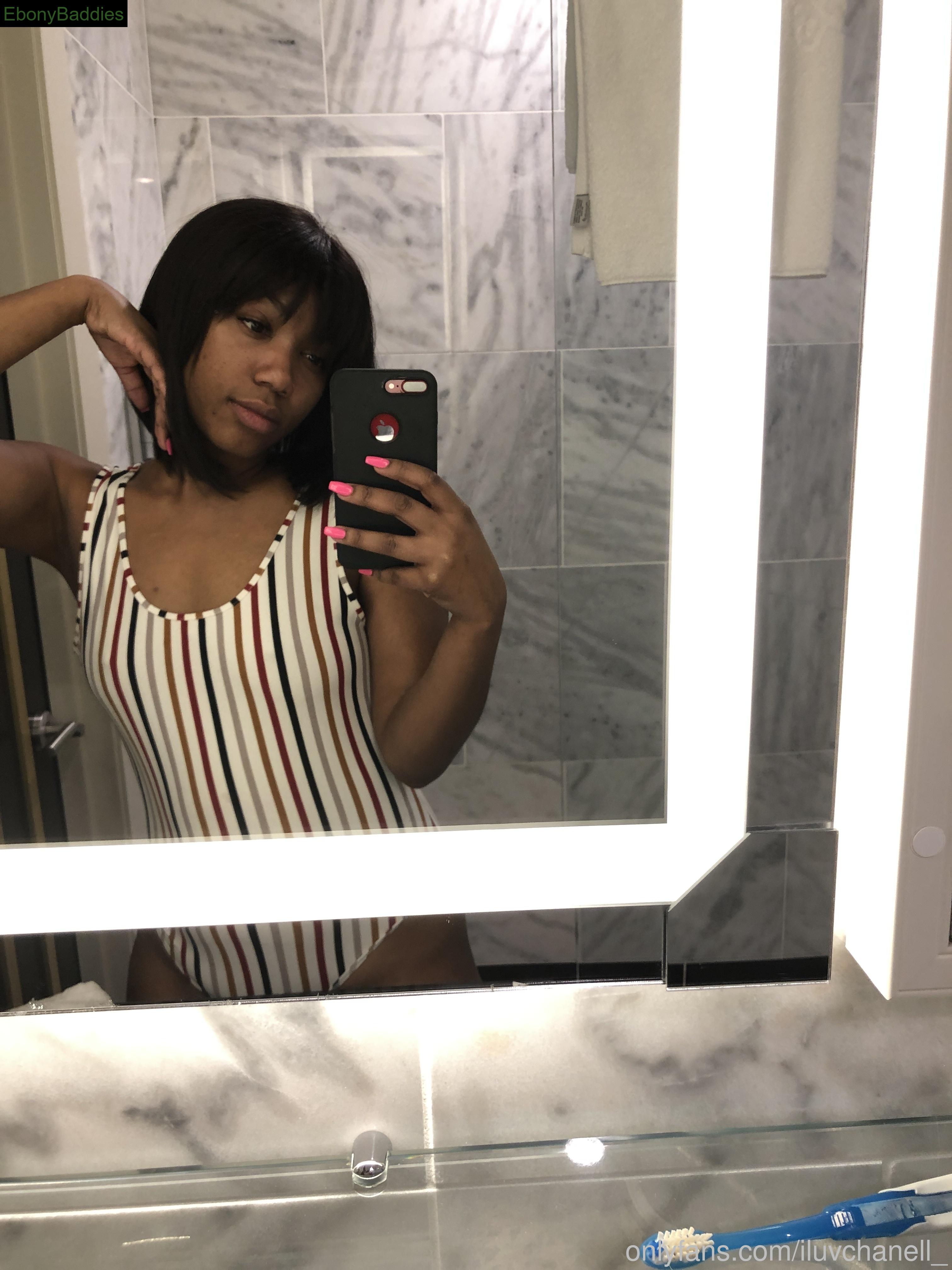iluvchanell_ ebony photo 7
