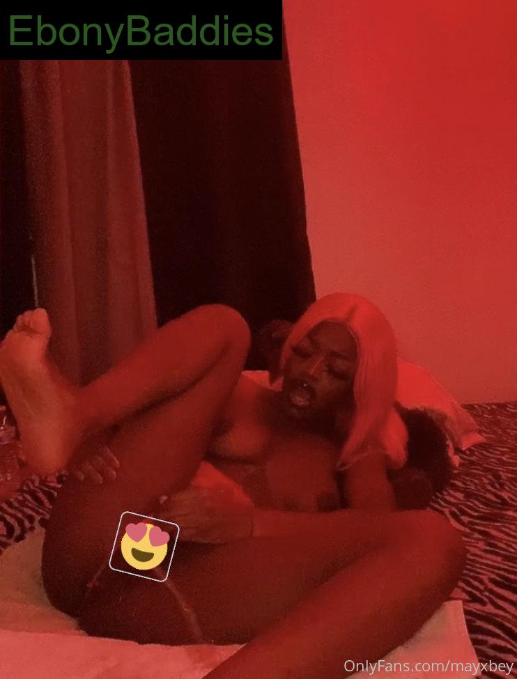 mayhashira ebony photo 4