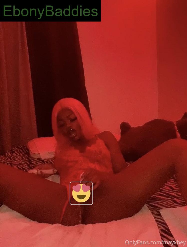 mayhashira ebony photo 17