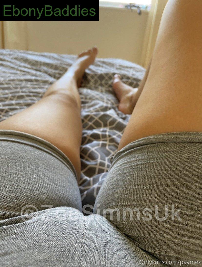 zoesimmsuk ebony photo 24