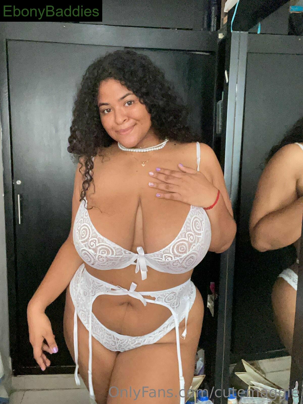cutemaggie ebony photo 17